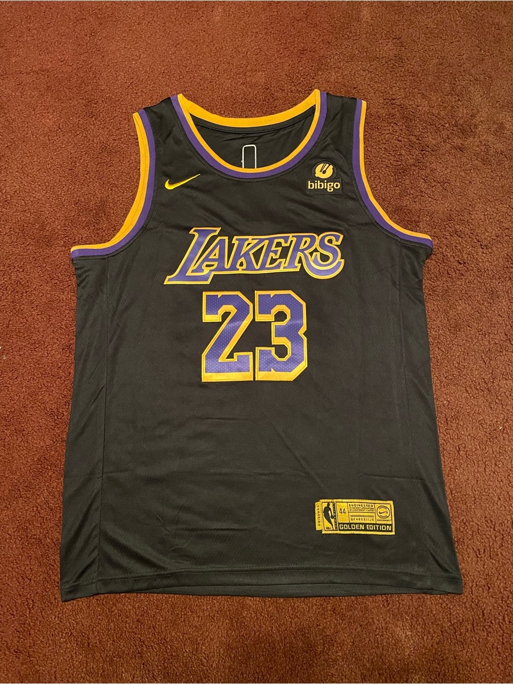 LeBron James Los Angeles Lakers (Golden Edition) Jersey